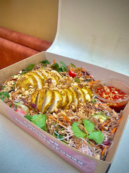 Lunch Salad Box - Vietnamese Chicken Salad (GF) (DF) (Nuts)